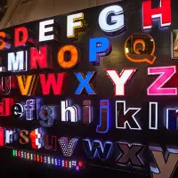 تابلو حروف برجسته LED نئون بصورت اقساط همراه چک