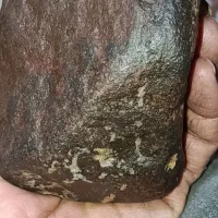 شهاب سنگهای مشکوک|جواهرات|قم, امامزاده ابراهیم|دیوار