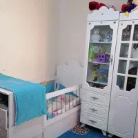کمد و ویترین و تخت نوزاد و کودک