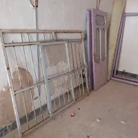 درب و پنجره تمیز