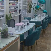 سالن زیبایی لونا