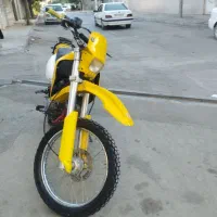 تریل 200
