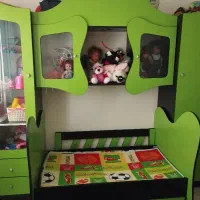 تخت و کمد کودک