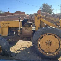 تراکتور رومانی بیل عقب