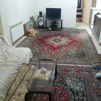۶۰متر تکواحدی طبقه دوم تمیز و مرتب