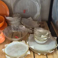 سرویس پیرکس لب طلا جدید۳۳ تیکه اماراتی در گنجینه