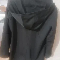 مانتو اداری و بارونی و پالتو|لباس|مهاجران, |دیوار