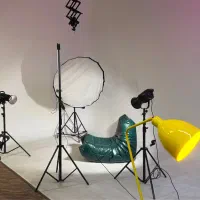 استودیو تولید محتوا ، تبلیغات ، وایت روم