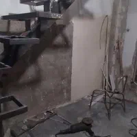 پله گرد فلزی|خدمات پیشه و مهارت|رشت, سعدی (تختی)|دیوار