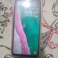 گوشی سامسونگ هست
