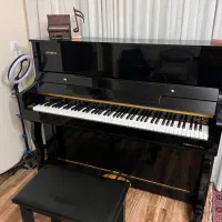 پیانو طرح اکوستیک p125 در حد نو