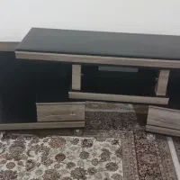 میز تلیویزیون سه تیکه در حد نو جنس هایگلاس
