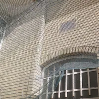 سه طبقه دو واحد مستقل