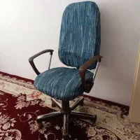 صندلی گردان اداری صنعت جوان