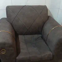 مبل راحتی ۷ نفر توسی طلایی پایه فلزی|مبلمان خانگی و میز عسلی|قم, دروازه ری|دیوار