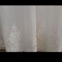 یک عدد پرده تور سفید بریلنت ترک گلدوزی برجسته|پرده، رانر، رومیزی|تهران, تهرانپارس غربی|دیوار