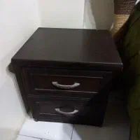 کنسول کوچک دو کشوئه