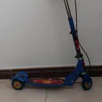 اسکوتر فلزی