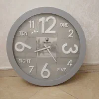 ساعت دیواری