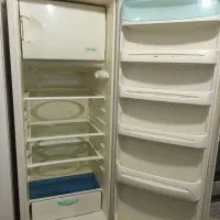 یخچال و فریزر|یخچال و فریزر|قم, نیروگاه|دیوار