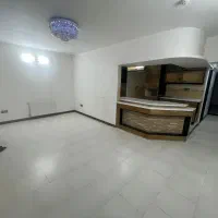 آپارتمان انتهای قندی