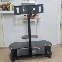 میز تلویزیون سالم و تر و تمیز