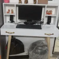 میز کامپیوتر