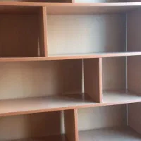 کتابخانه با کیفیت و کمد دار