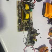 تعمیر لوازم الکترونیکی پاوربانک،آداپتور،اسباب‌بازی