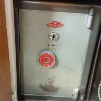 گاوصندوق نسوز قدیمی