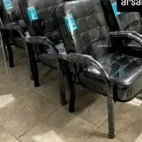 صندلی انتظار دکمه دار