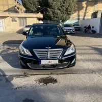 جنسیس ۲۰۱۳ سدان چند لکه رنگ