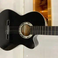 گیتار دیاموند اصل کلا ۱۸۰۰۰۰۰