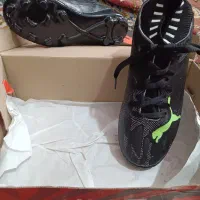 فروش کفش فوتبالی مخصوص چمن پسرانه۳۸.