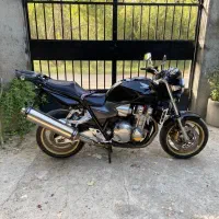 cb1300
