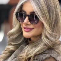 دستیار رنگ ومش ودستیار ناخن