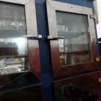 یک عدد یخچال ویترینی