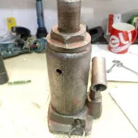 جک روغنی
