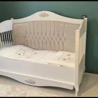 سرویس خواب نوزاد نوجوان