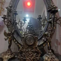 اینه و شمعدان سلطنتی به همراه ساعت