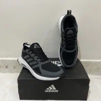 کتونی اورجینال آدیداسAdidasاصل ویتنام به ضمانت.س43