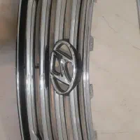 جلو پنجره سانتافه