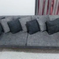 نیم ست درحد نو با میز جلو مبلی