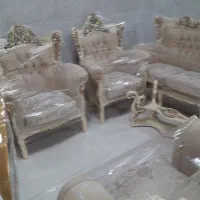 مبل طلایی کرمی