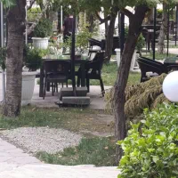 قلیان زن .سالن کار