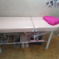 ویترین،سرشور،صندلی اصلاح وتخت مژه|آرایشگاه و سالن‌های زیبایی|فردیس, شهرک ارم|دیوار