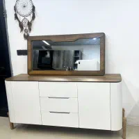 آینه کنسول و فرش کرم گل برجسته