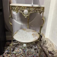 میز برنجی