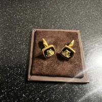 کفش کمربند دکمه سر دست ورساچه اصل|کیف، کفش، کمربند|تهران, فرمانیه|دیوار