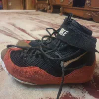 کفش کتونی کشتی نایک سایز ۳۹